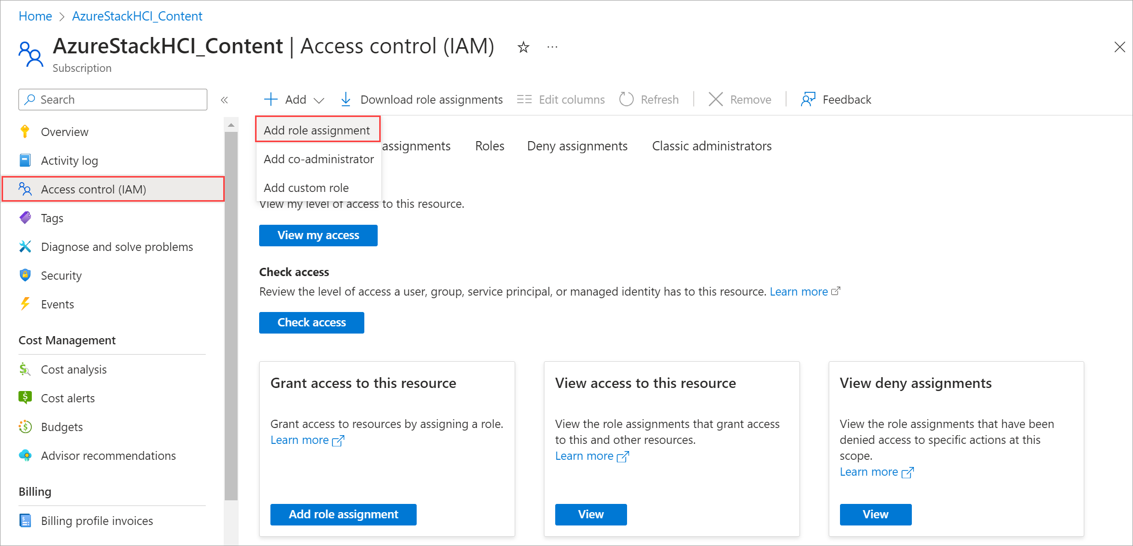 Capture d’écran de l’ajout d’une attribution de rôle dans le contrôle d’accès dans l’abonnement pour le déploiement Azure Stack HCI.