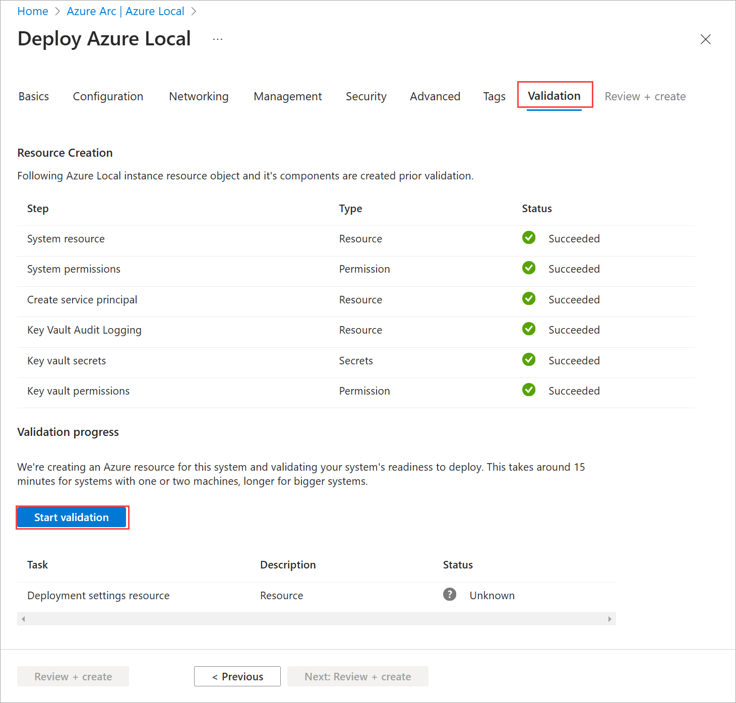 Capture d’écran de la validation de démarrage sélectionnée dans l’onglet Validation dans le déploiement via Portail Azure.