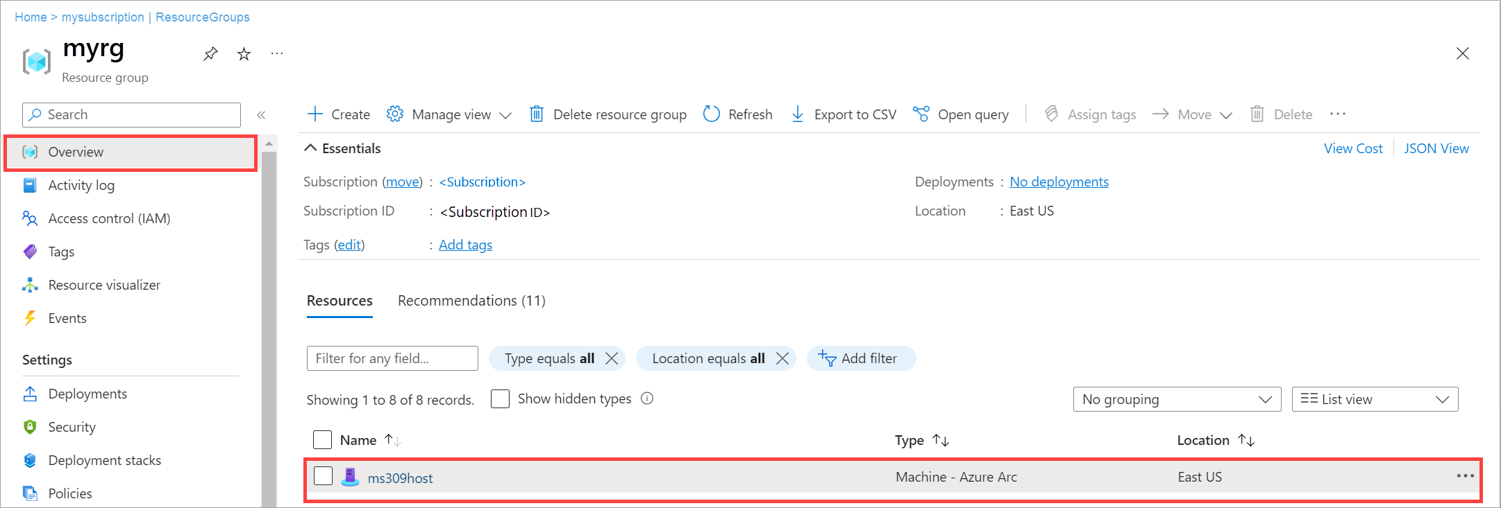 Capture d’écran des machines locales Azure dans le groupe de ressources après l’inscription réussie.