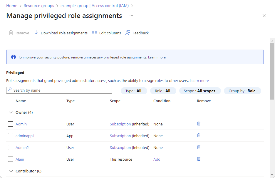 Capture d’écran de la page Gérer les attributions de rôles privilégiés montrant comment ajouter des conditions ou supprimer des attributions de rôles.