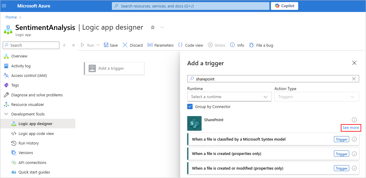 La capture d’écran montre le portail Azure, le concepteur de workflow de consommation, sélectionné Ajouter un déclencheur et ouvrir la galerie de connecteurs pour sélectionner un déclencheur.