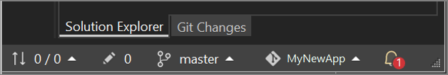 Capture d’écran de la barre d’état du dépôt située sous le volet Explorateur de solutions Visual Studio, montrant le nom de la branche et le nombre de modifications en suspens.