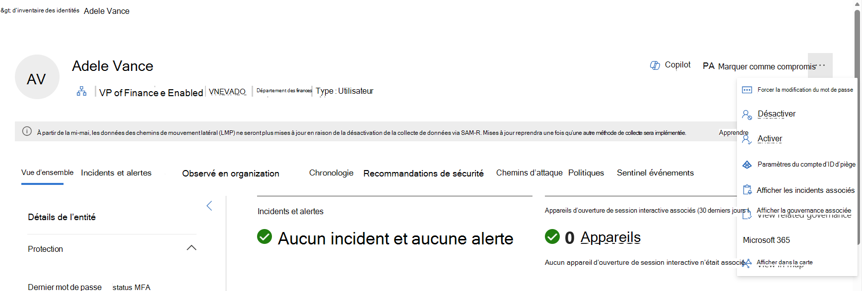 Capture d’écran de la page d’identité avec le menu Actions d’identité montrant.