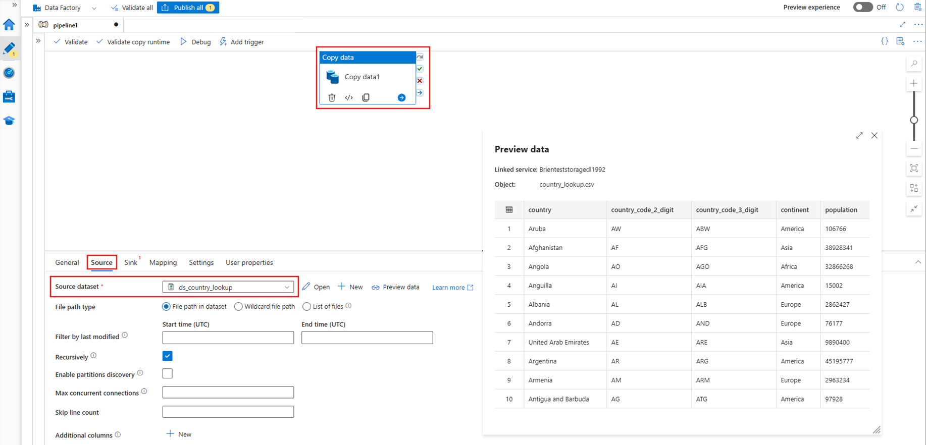 Capture d’écran montrant la configuration de l’onglet Paramètres source d’une activité de copie avec un .csv sélectionné pour le jeu de données source.
