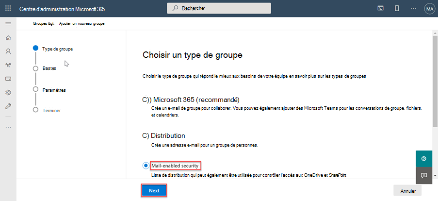 Capture d’écran montrant un utilisateur sélectionnant la sécurité à extension messagerie pour un nouveau groupe dans le Centre d'administration Microsoft 365.