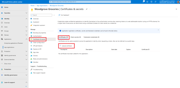 Capture d’écran du panneau Certificats et secrets sous Inscriptions d’applications où il y a zéro certificat et mise en évidence d’un bouton intitulé Charger le certificat.