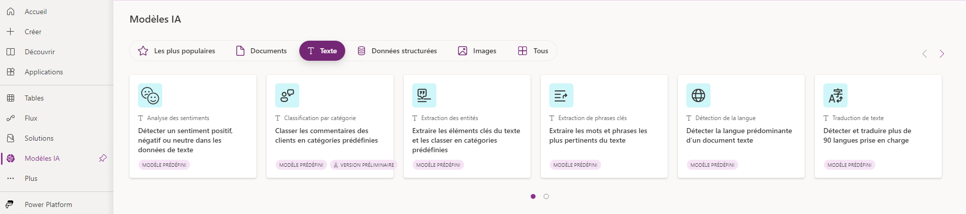 Capture d’écran de Power Apps Studio affichant la vignette du modèle Classification par catégorie et le menu de navigation AI Builder.