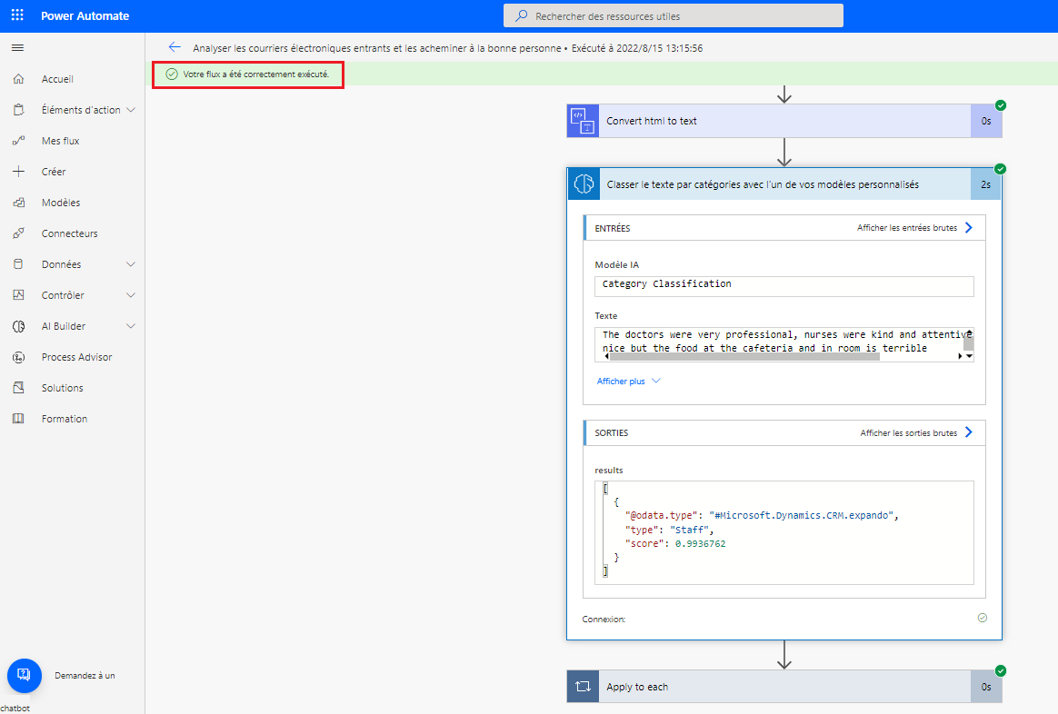 Capture d’écran du flux sélectionné dans Power Automate Studio, avec le message de notification Votre flux s’est exécuté correctement mis en évidence.
