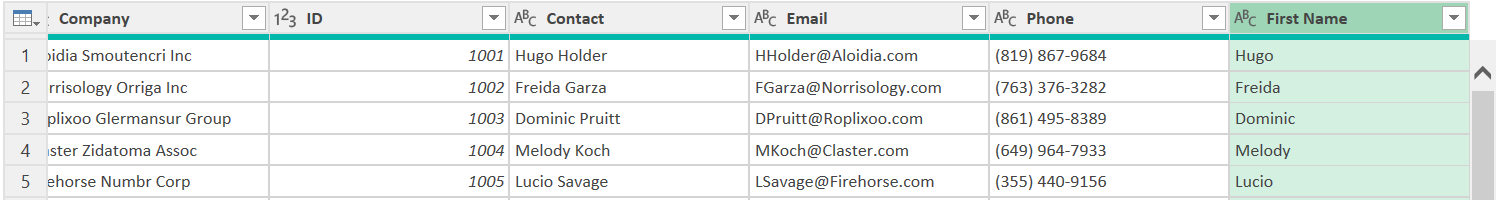 Capture d’écran de la grille Aperçu dans l’Éditeur Power Query montrant la nouvelle colonne Prénom.