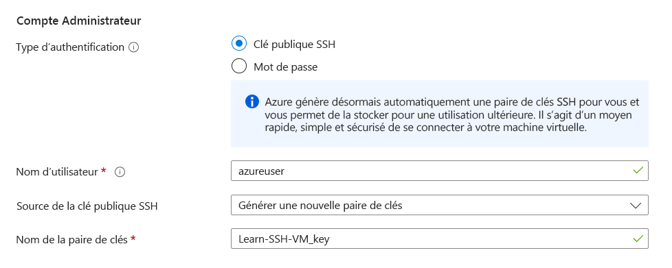 Capture d’écran montrant les valeurs par défaut de la section Compte d’administrateur lors de la création d’une machine virtuelle dans Azure.