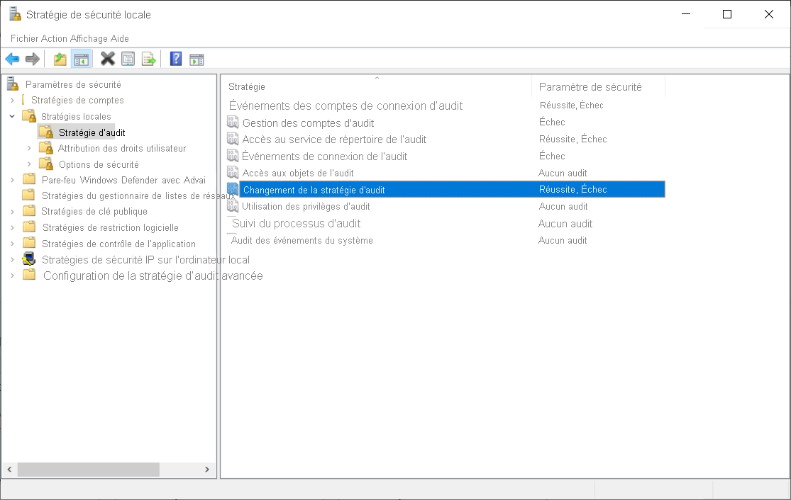 Cette capture d’écran affiche la console Stratégie de sécurité locale et les catégories d’audit de base. Le nœud Stratégie d’audit est sélectionné et différents paramètres d’audit de réussite et d’échec ont été configurés.