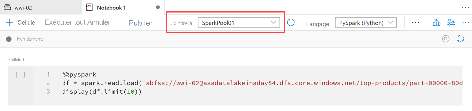 The attach to Spark pool menu item is highlighted.