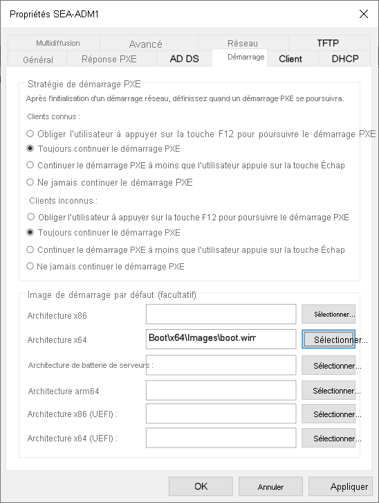 Capture d’écran de SEA-ADM1 boîte de dialogue Propriétés dans les services de déploiement Windows. L’administrateur a sélectionné l’onglet Démarrage. L’option de démarrage Always Continue PXE est sélectionnée et l’image de démarrage de l’architecture x64 est boot.wim.
