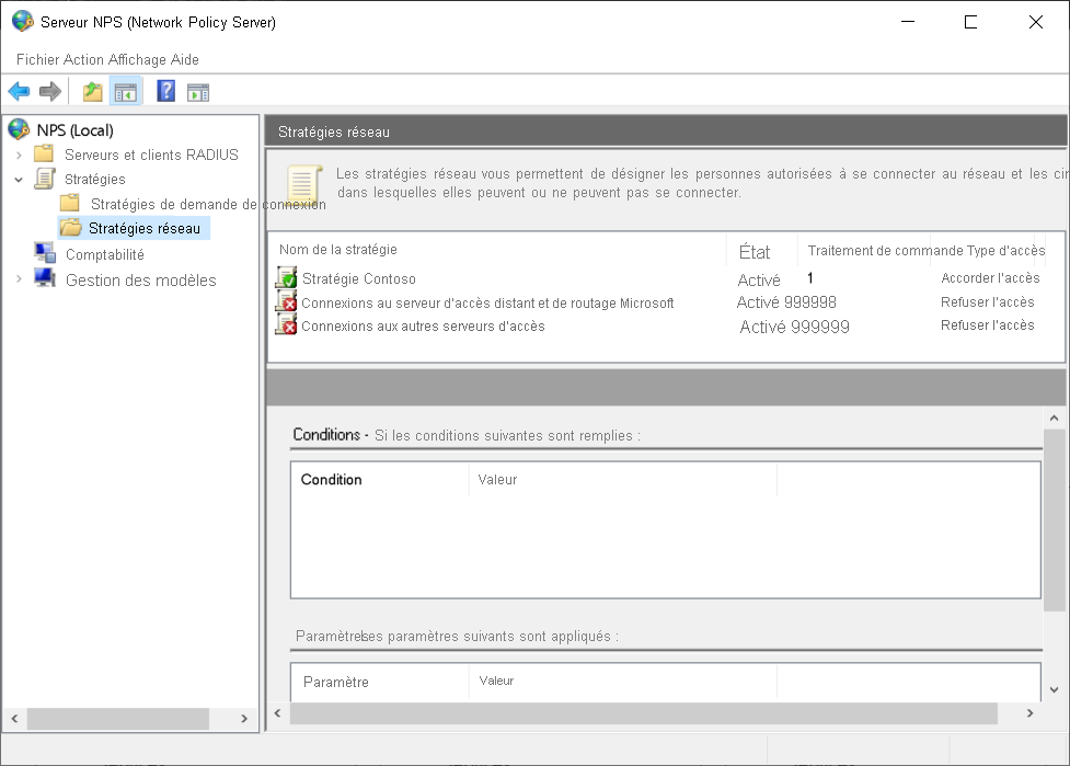 Capture d’écran de la boîte de dialogue Serveur de stratégie réseau. L’administrateur(-trice) a créé une stratégie appelée Stratégie Contoso. Les stratégies par défaut sont également visibles.