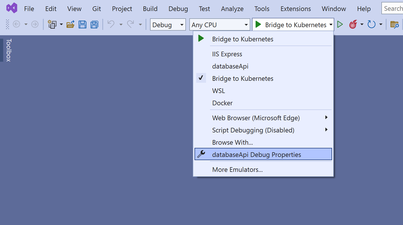 Capture d’écran montrant le menu déroulant Bridge to Kubernetes.