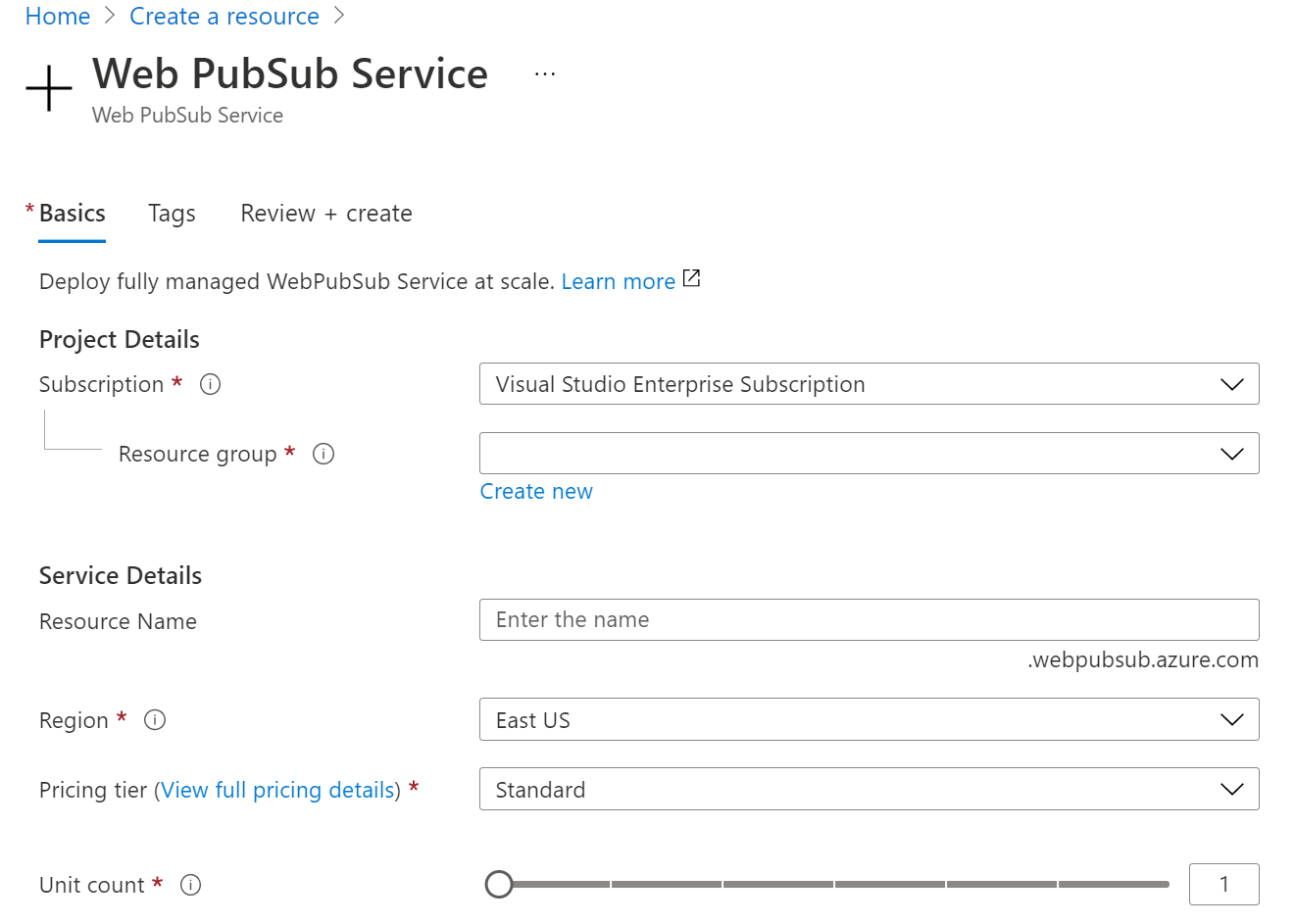 Captura de pantalla de la creación de la instancia de Azure Web PubSub en el portal.