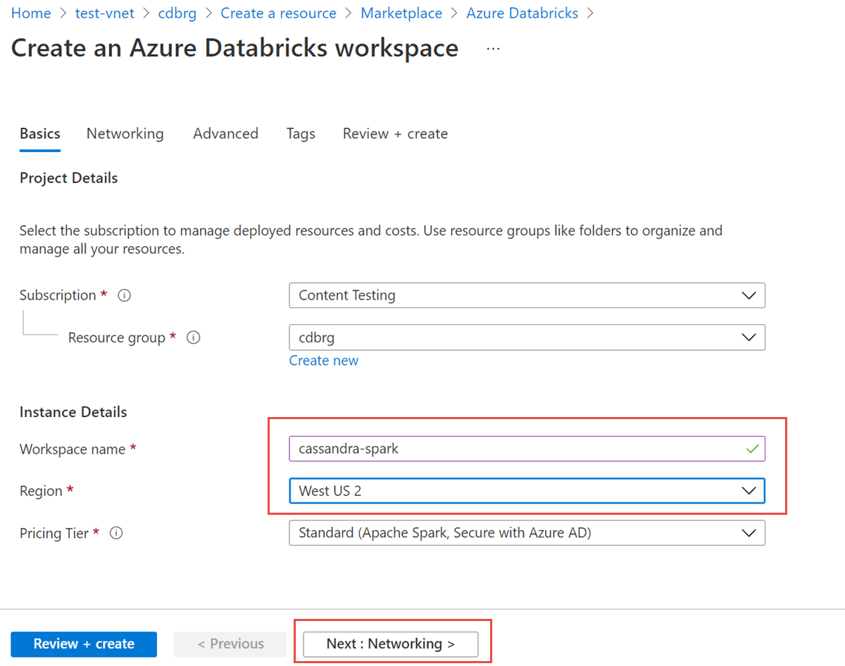 Captura de pantalla que muestra un cuadro de diálogo en el que puede escribir el nombre del área de trabajo, la región y el plan de tarifa de la cuenta de Azure Databricks.
