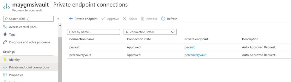 Muestra la página Conexiones de punto de conexión privado del almacén y la lista de conexiones en Azure Portal.
