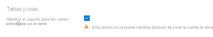 Captura de pantalla que muestra cómo habilitar claves administradas por el cliente para colas y tablas al crear una cuenta nueva