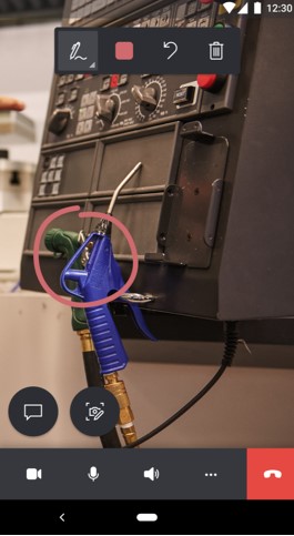 Captura de pantalla de Dynamics 365 Remote Assist para móbiles que mostra unha anotación.