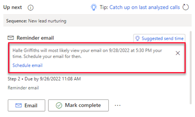 Captura de pantalla da suxestión de horario de correo electrónico.