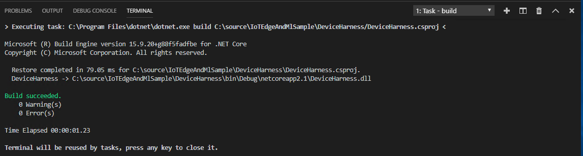 Mensaje de salida de compilación exitosa