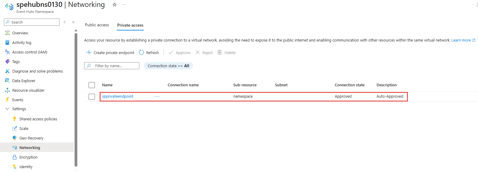 Screenshot that shows the Private endpoint connections page with the newly created private endpoint.