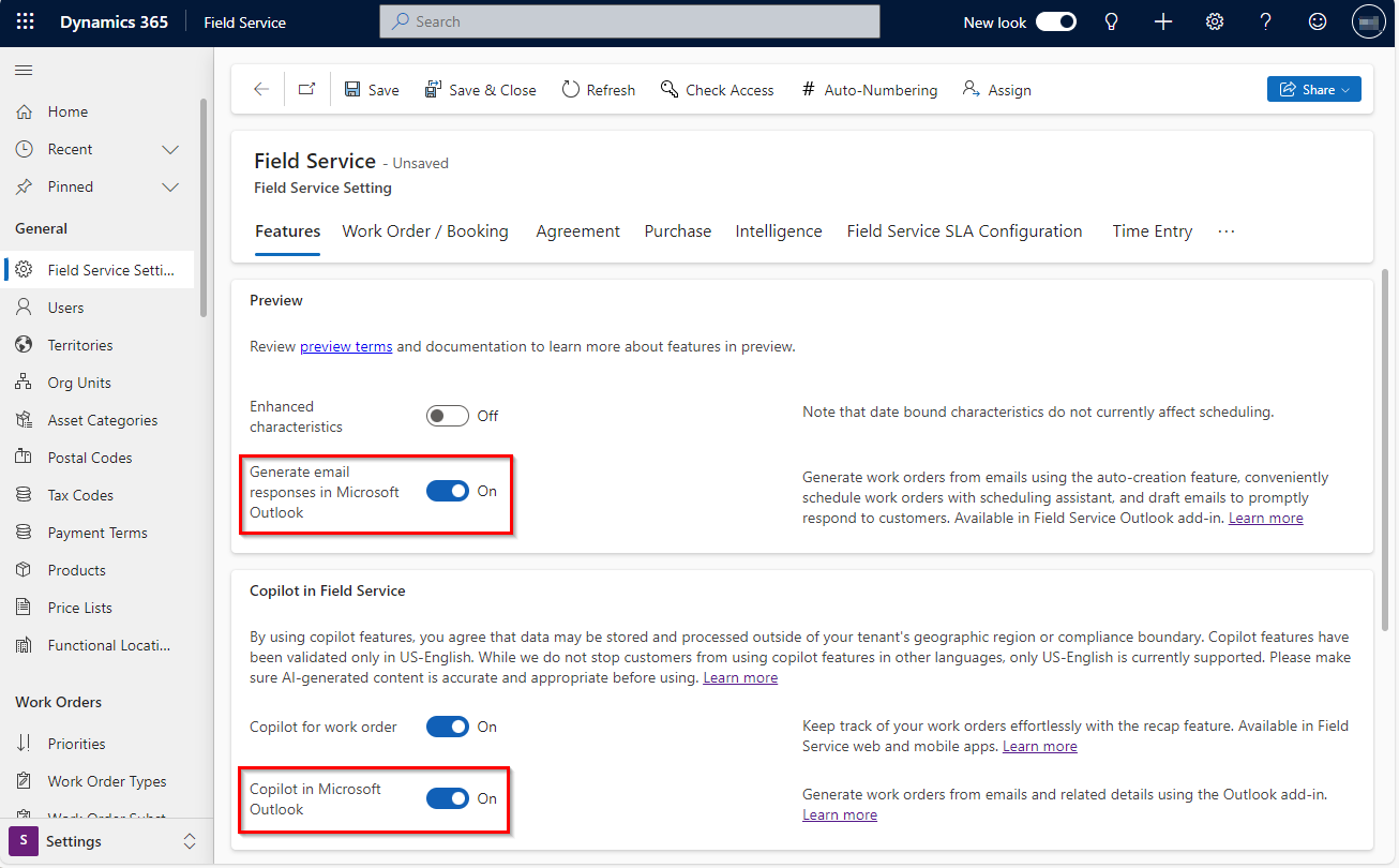 Stranica postavki Field Service s istaknutim dodatkom za Outlook Copilot.