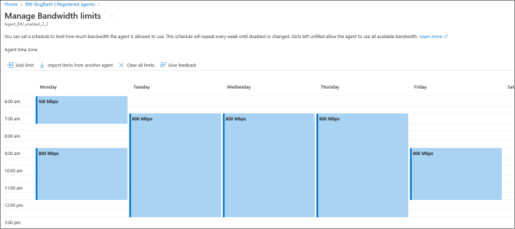 Képernyőkép egy Azure Portal párbeszédpanelről, amelyen az Outlookhoz hasonló naptár látható ütemezett sávszélesség-korlátozási ablakokkal.