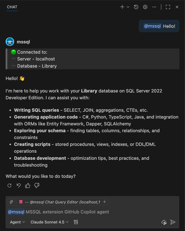 Képernyőkép a @mssql csevegés résztvevőinek üdvözlőüzenetéről, amelyen a csatlakoztatott adatbázis adatai láthatók.