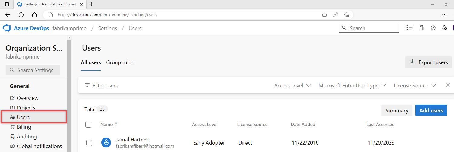 Képernyőkép a Kiemelt felhasználók gombról a Szervezeti beállítások között.
