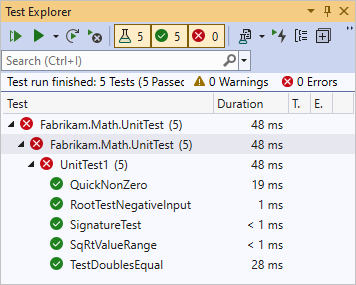 Képernyőkép a Unit Test Explorerről, amelyen az egyenlő tesztnek megfelelt.