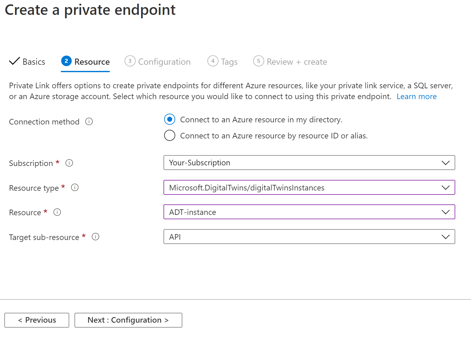 Képernyőkép a Azure Portal, amelyen a Privát végpont létrehozása párbeszédpanel második (Erőforrás) lapja látható. A fent leírt mezőket tartalmazza.