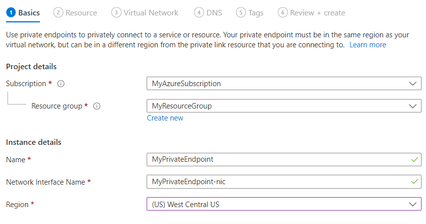 Képernyőkép az Azure Portal Alapszintű beállítások lapjának kitöltéséről.