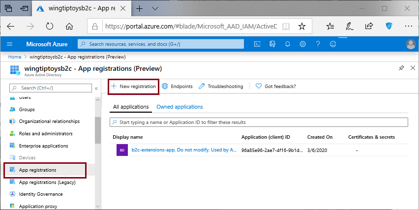 Képernyőkép az Azure Portalról, amelyen az Azure AD B2C Alkalmazásregisztrációk képernyő látható.