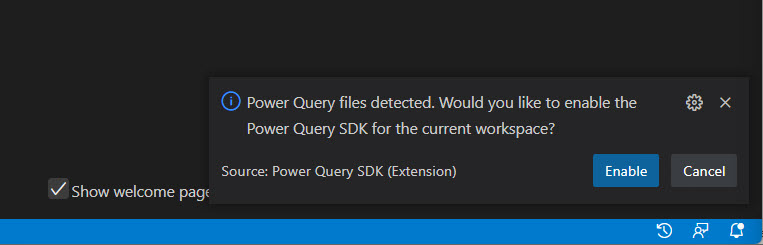 Felugró ablak a Visual Studio Code felületén, amely azt javasolja a felhasználónak, hogy frissítsen a Power Query SDK-munkaterületre.