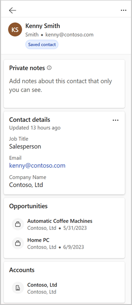 Cuplikan layar memperlihatkan tampilan terperinci dari catatan CRM di Copilot for Sales.