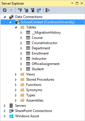 Cuplikan layar yang memperlihatkan jendela Penjelajah Server. Folder Tabel di bawah Konteks Sekolah terbuka.