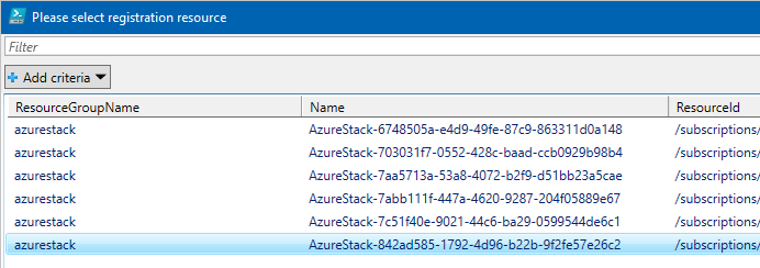 Cuplikan layar yang memperlihatkan daftar semua pendaftaran Azure Stack yang tersedia di langganan yang dipilih.