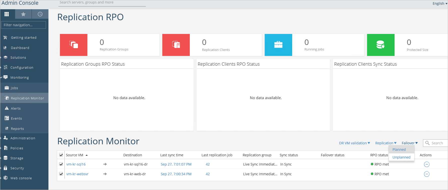 Halaman Monitor Replikasi Konsol Admin menunjukkan tidak ada data yang tersedia untuk berbagai subpanel dari panel RPO Replikasi. Panel Monitor Replikasi menunjukkan dua VM yang tercantum. Untuk setiap VM, terdapat baris informasi replikasi.