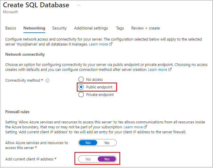 Cuplikan layar dari portal Azure memperlihatkan halaman Buat SQL Database. Pada tab Jaringan, untuk metode Konektivitas, opsi Titik akhir publik dipilih. Opsi Tambahkan Alamat IP klien saat ini adalah Ya.