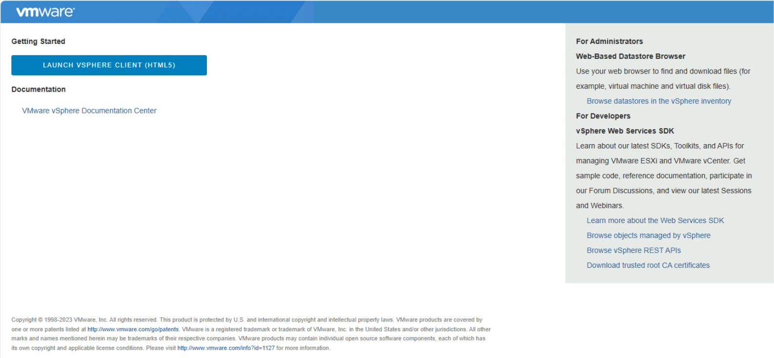 Cuplikan layar memperlihatkan Klien Web vSphere.