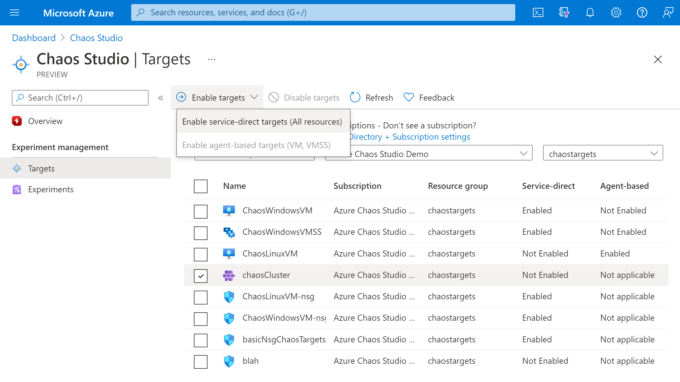 Cuplikan layar yang memperlihatkan mengaktifkan target di portal Azure.