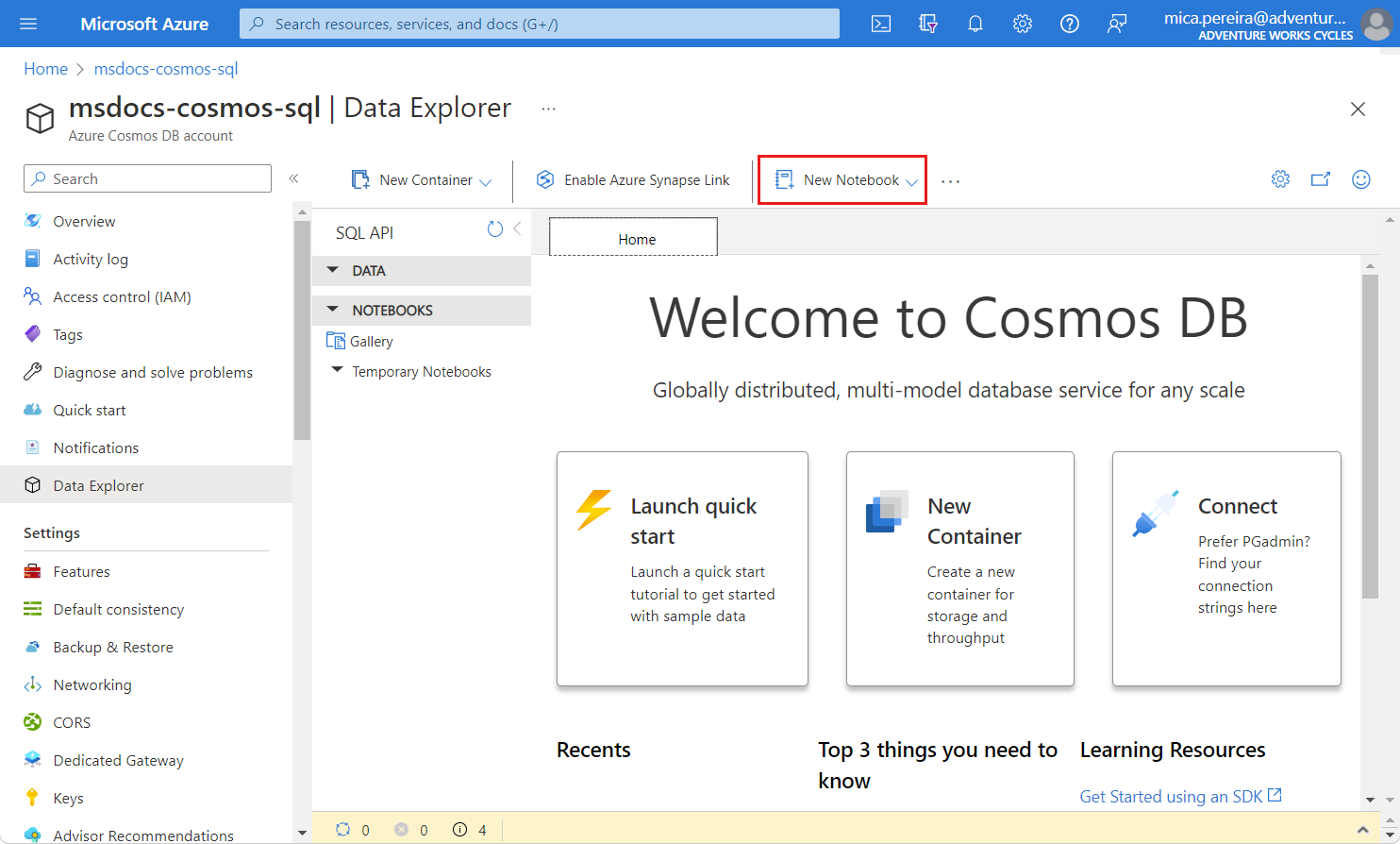 Cuplikan layar Data Explorer dengan opsi 'Buku Catatan Baru' disorot.