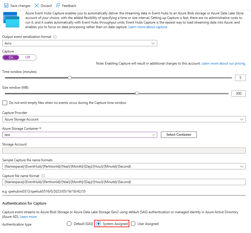 Gambar memperlihatkan pengambilan data Azure Event Hubs ke Azure Storage atau Azure Data Lake Storage menggunakan identitas terkelola yang Ditetapkan Sistem.