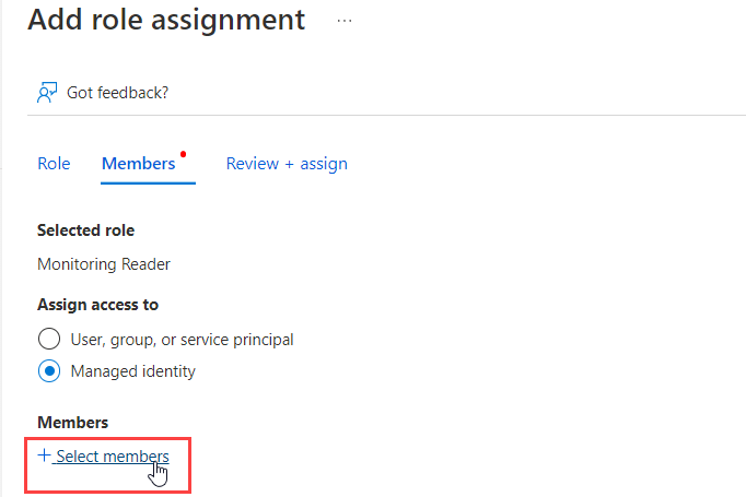 Cuplikan layar platform Azure yang memilih anggota.