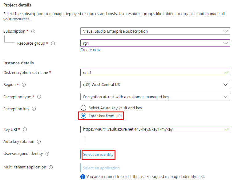 Cuplikan layar memperlihatkan cara memasukkan detail proyek dan instans untuk membuat set enkripsi disk baru.