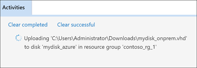 Cuplikan layar Azure Storage Explorer yang menyoroti lokasi panel Aktivitas yang berisi pesan status unggah.