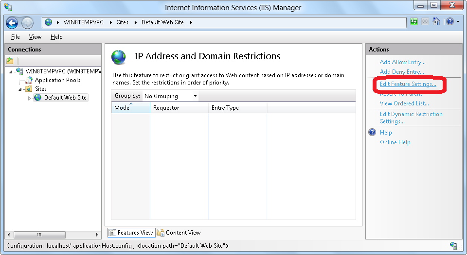 Cuplikan layar yang memperlihatkan panel Alamat I P dan Pembatasan Domain, dengan Edit Pengaturan Fitur disorot di panel Tindakan.