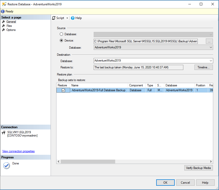 Cuplikan layar memperlihatkan jendela Pulihkan Database dengan kumpulan cadangan untuk memulihkan disorot dan opsi OK dipanggil.